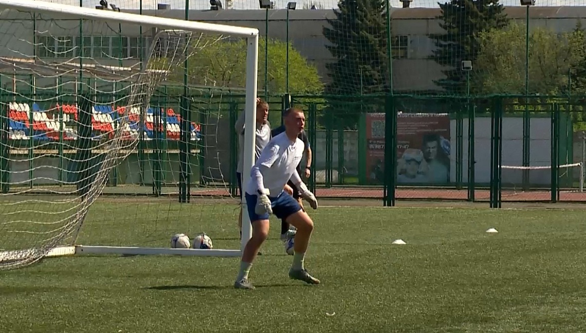 Пензенский «Зенит» дома сразится с брянским «Динамо»